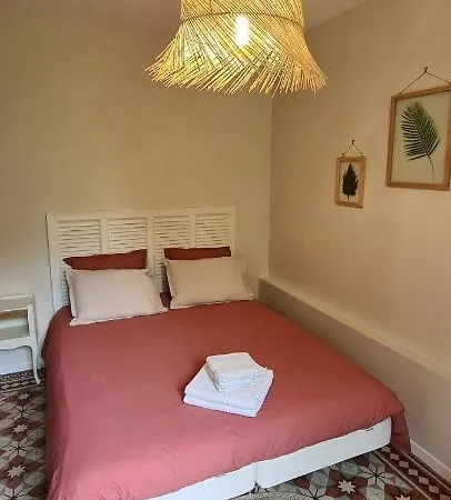 La Bastide Des Arts Frühstückspension *