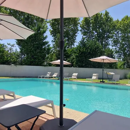 La Bastide Des Arts Frühstückspension *
